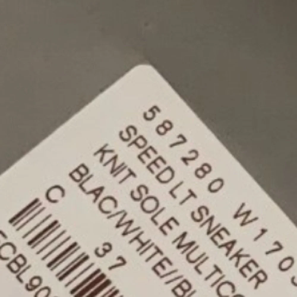 BALENCIAGA SPEED RUNNERS - Picture 4 of 7